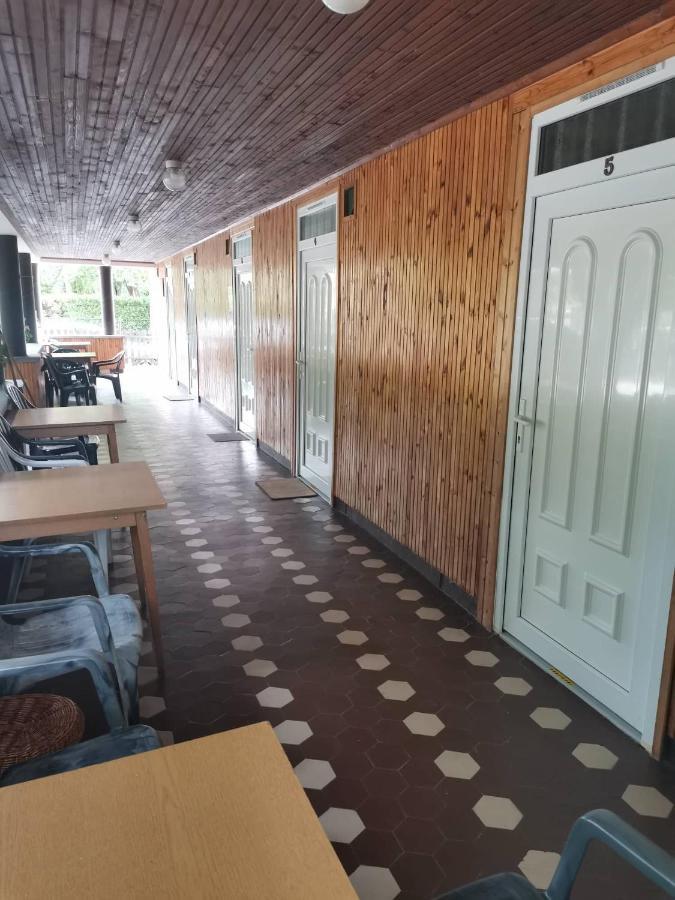 Platan Ueduelo Homestay *